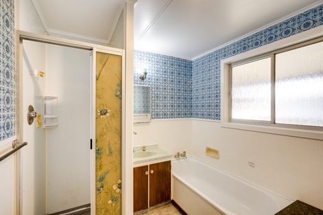 Photo of property in 4 Lyttelton Crescent, Tamatea, Napier, 4112