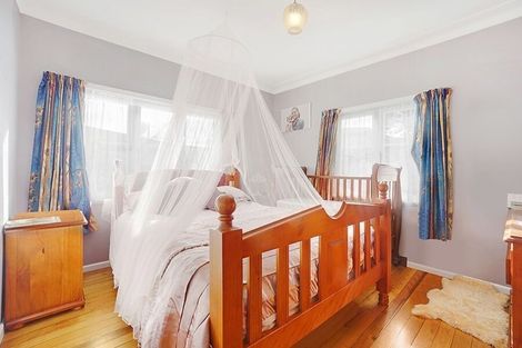 Photo of property in 1/9 Sheehan Road, Te Atatu South, Auckland, 0610