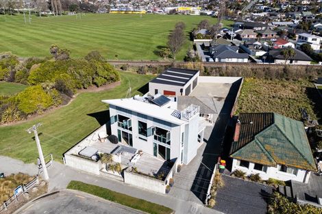 Photo of property in 25 Richmond Street, Waimataitai, Timaru, 7910