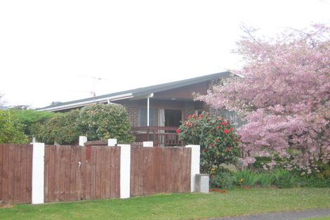Photo of property in 23 Neri Crescent, Pomare, Rotorua, 3015