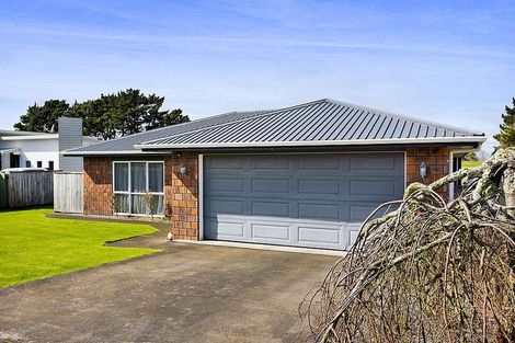 Photo of property in 9 Hobson Street, Normanby, Hawera, 4614