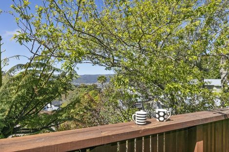 Photo of property in 102 Normandale Road, Normandale, Lower Hutt, 5010