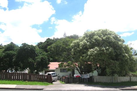 Photo of property in 1/125 Aranui Road, Mount Wellington, Auckland, 1060