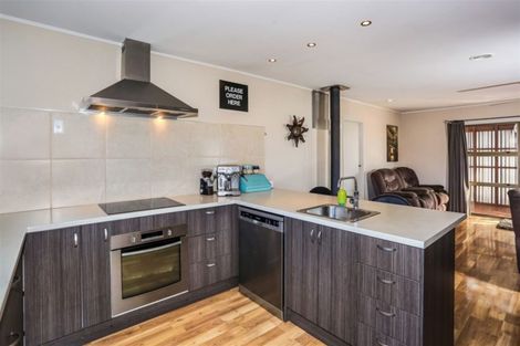 Photo of property in 7c Helvetia Road, Pukekohe, 2120