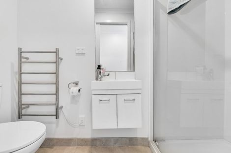 Photo of property in 6/113 Knighton Road, Hillcrest, Hamilton, 3216