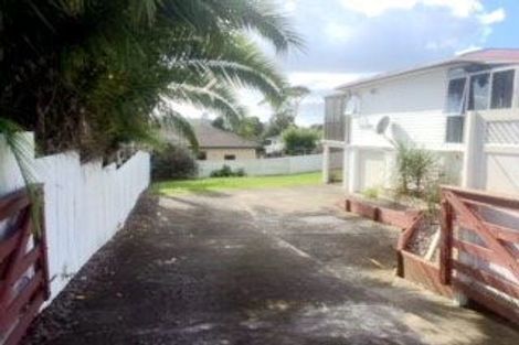 Photo of property in 32 Mildmay Road, Henderson, Auckland, 0610