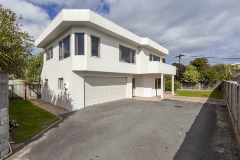Photo of property in 118a Seaview Road, Paraparaumu Beach, Paraparaumu, 5032