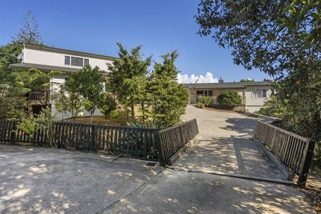 Photo of property in 67a Beach Haven Road, Beach Haven, Auckland, 0626