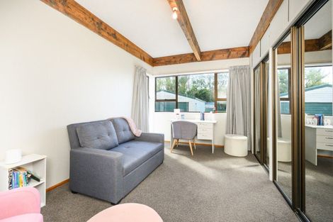 Photo of property in 12 Kairanga Bunnythorpe Road, Bunnythorpe, Palmerston North, 4478