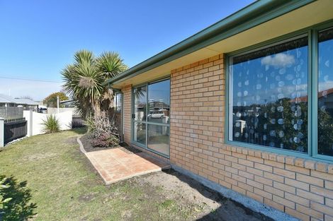 Photo of property in 1 Sandholm Close, North New Brighton, Christchurch, 8083