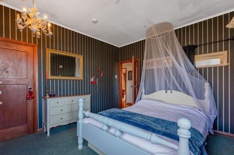 Photo of property in 79 Latham Street, Marewa, Napier, 4110