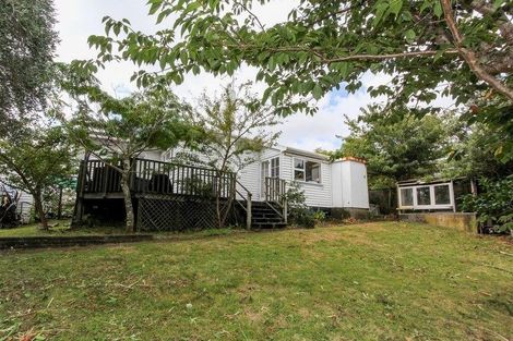 Photo of property in 166 Seaview Road, Westown, New Plymouth, 4310