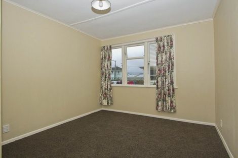 Photo of property in 86 Seddon Street, Naenae, Lower Hutt, 5011
