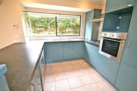 Photo of property in 23 Carousel Crescent, East Tamaki Heights, Auckland, 2016