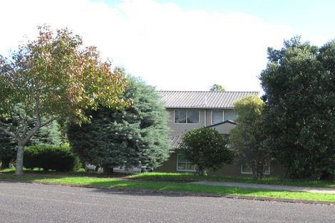 Photo of property in 33 Wells Road, Bucklands Beach, Auckland, 2012
