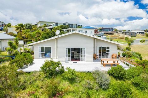 Photo of property in 42 Driftwood Place, Mangawhai Heads, Mangawhai, 0505