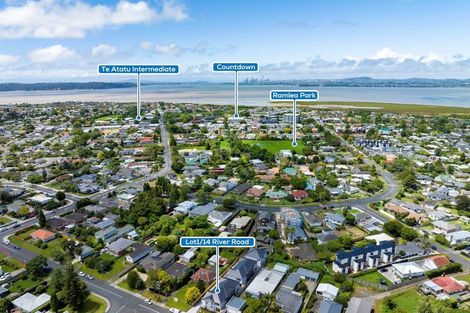Photo of property in 14a River Road, Te Atatu Peninsula, Auckland, 0610