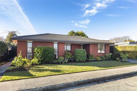 Photo of property in 2 Manuka Street, Mairehau, Christchurch, 8013