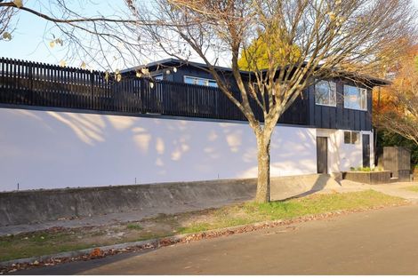 Photo of property in 22 Redwood Grove, Hokowhitu, Palmerston North, 4410