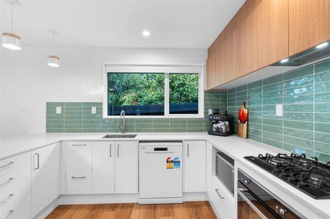 Photo of property in 1/216 Grahams Road, Burnside, Christchurch, 8053