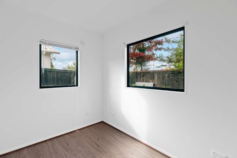 Photo of property in 5b Collingwood Road, Waiuku, 2123