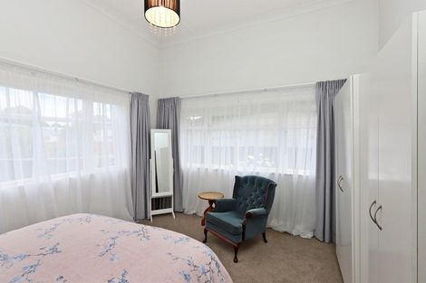Photo of property in 4 Lamason Street, Greenmeadows, Napier, 4112