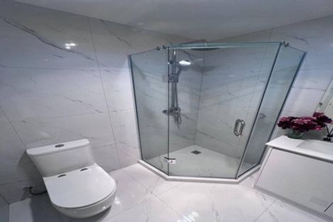 Photo of property in 2/13 Cheviot Street, Mangere East, Auckland, 2024