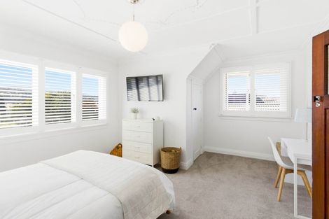 Photo of property in 17 Wycolla Avenue, Saint Clair, Dunedin, 9012