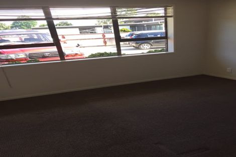 Photo of property in 1/6 Walter Strevens Drive, Conifer Grove, Takanini, 2112