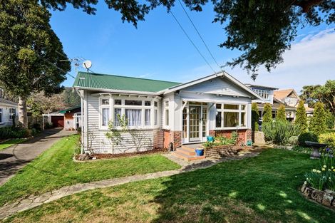 Photo of property in 1/62 Totara Crescent, Woburn, Lower Hutt, 5011