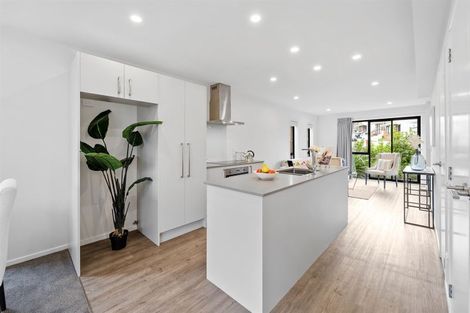 Photo of property in 8 Orca Drive, Stanmore Bay, Whangaparaoa, 0932