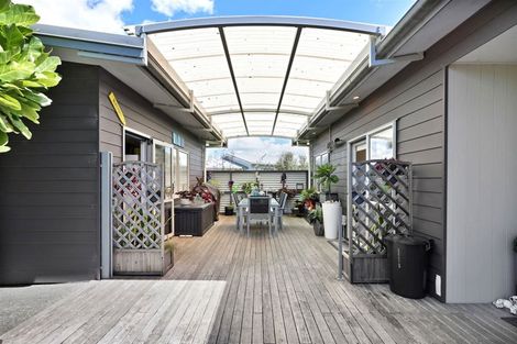 Photo of property in 12 Halyard Way, Mangawhai, 0505