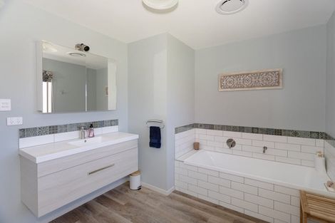 Photo of property in 2/1789 Lake Ohau Road, Lake Ohau, Twizel, 9412