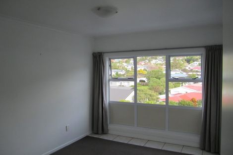 Photo of property in 5/10 Thurleigh Grove, Karori, Wellington, 6012