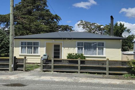 Photo of property in 1755 Macraes Road, Macraes, Palmerston, 9483