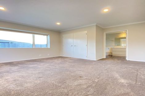 Photo of property in 6 Dalray Avenue, Takanini, 2112