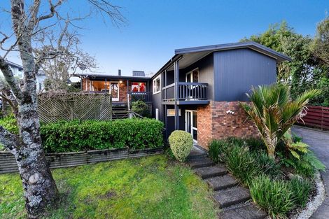 Photo of property in 15 Mclaren Place, Chedworth, Hamilton, 3210