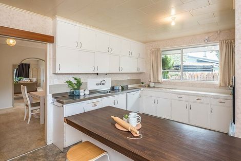 Photo of property in 3 Belvedere Avenue, Waikanae, 5036