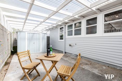 Photo of property in 102 Helston Road, Paparangi, Wellington, 6037