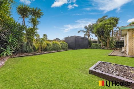 Photo of property in 62 Tington Avenue, Wattle Downs, Auckland, 2103