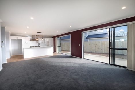 Photo of property in 12 Schooner Drive, Whitby, Porirua, 5024