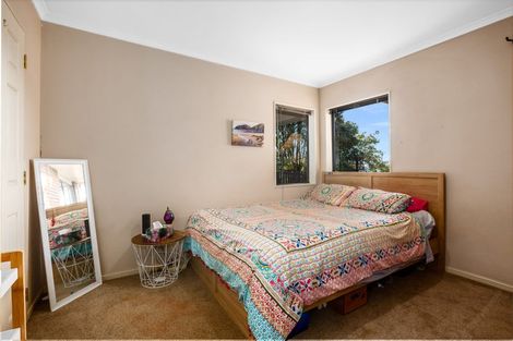 Photo of property in 10 Ribbonwood Terrace, Ranui, Porirua, 5024