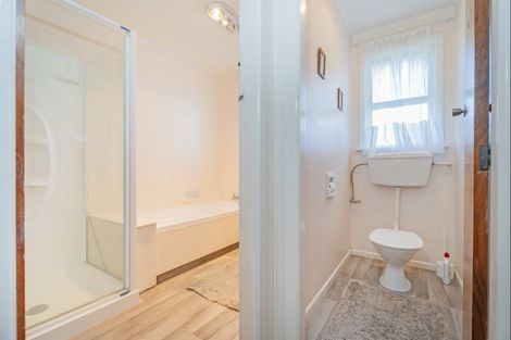 Photo of property in 14 Cook Drive, Whitianga, 3510