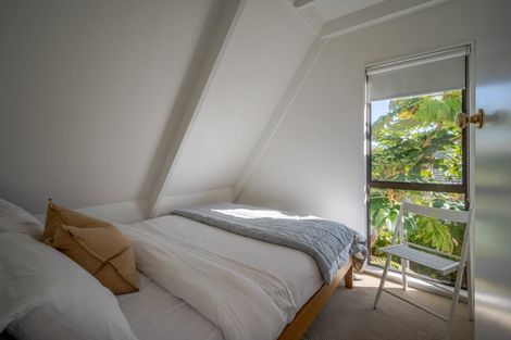 Photo of property in 32 Rue Balguerie, Akaroa, 7520