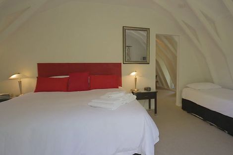 Photo of property in Atholwood Luxury Accommodation, 118 Bronte Road East, Bronte, Upper Moutere, 7173