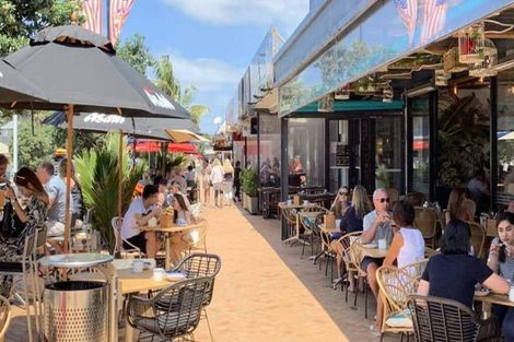 Photo of property in 1/21 Elizabeth Street, Orewa, 0931