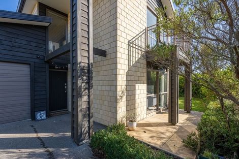 Photo of property in 42 Waterstone Avenue, Paraparaumu, 5032