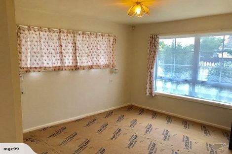 Photo of property in 70 Deepdale Street, Burnside, Christchurch, 8053