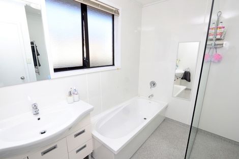 Photo of property in 34 Nixon Street, Tinwald, Ashburton, 7700