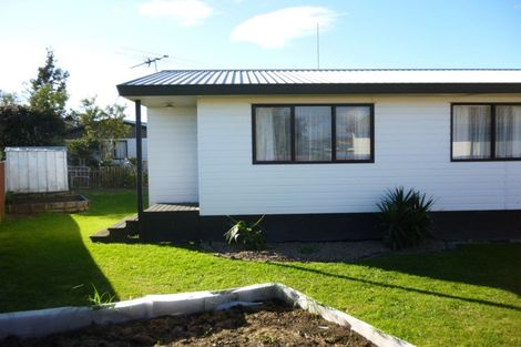 Photo of property in 43a Lyn Grove, Papamoa Beach, Papamoa, 3118